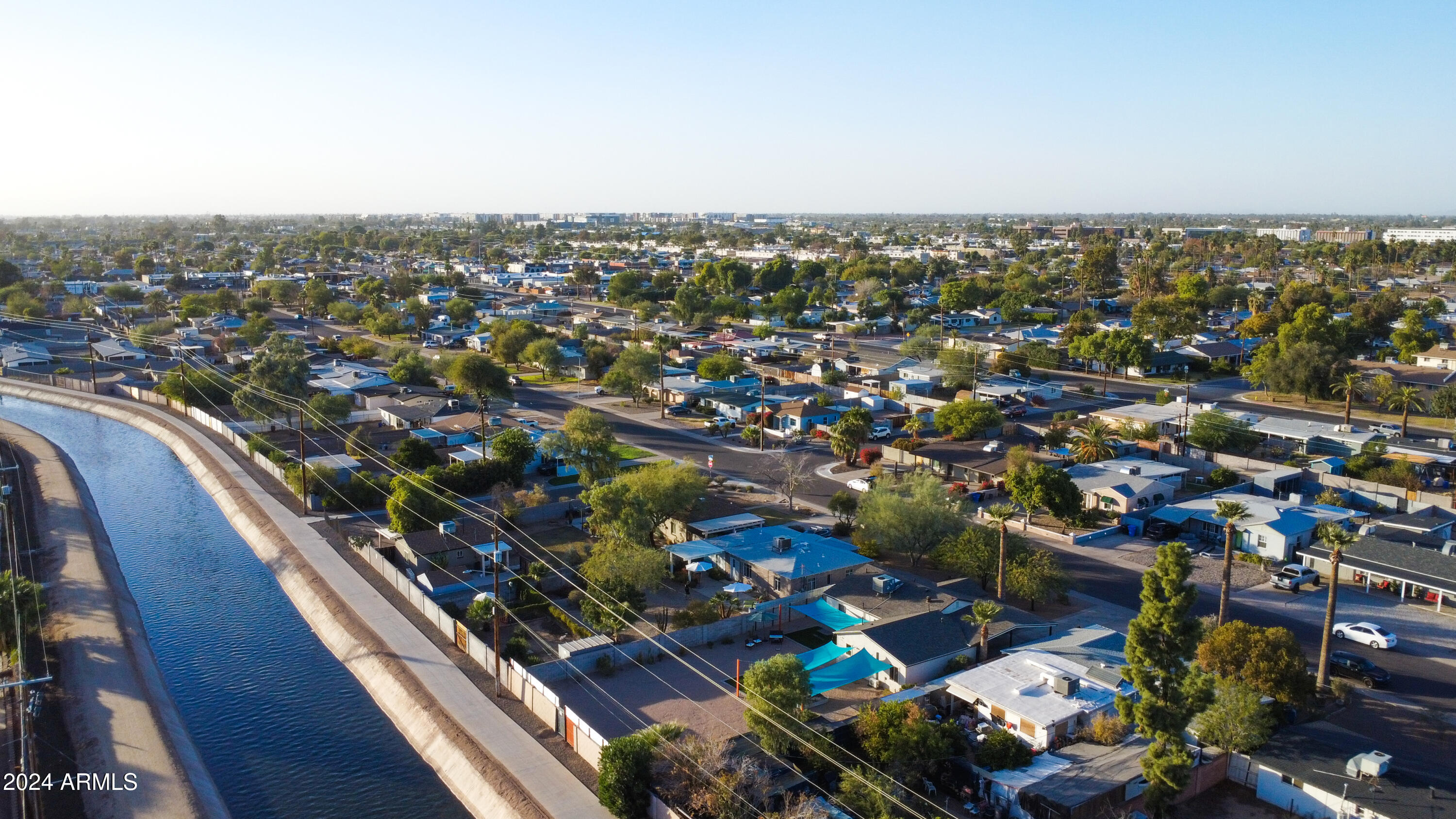 1635 West Roma Avenue Phoenix, AZ 85015 - Photo 25 of 56 On the Canal and Private