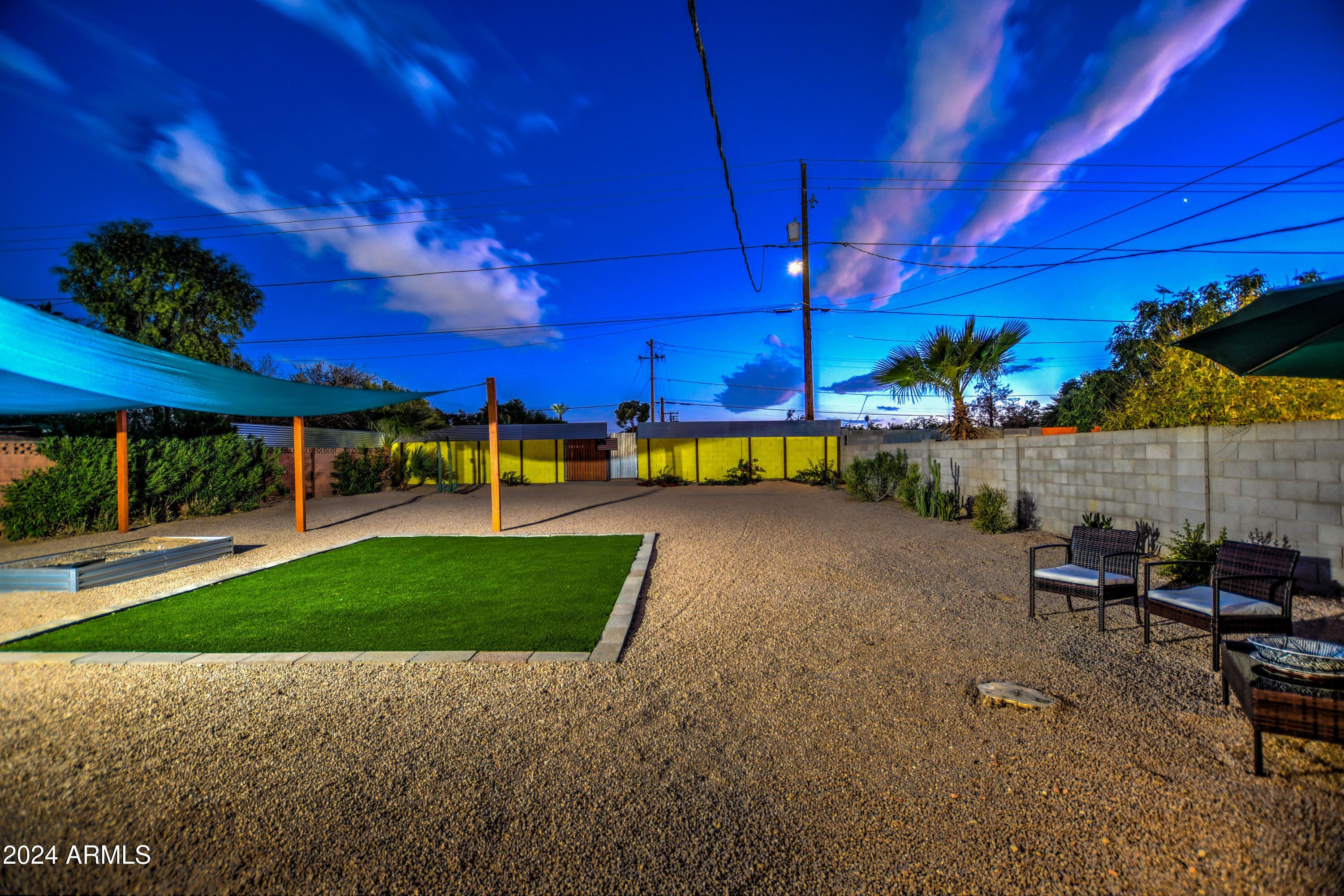 1635 West Roma Avenue Phoenix, AZ 85015 - Photo 50 of 56 Twilight 41