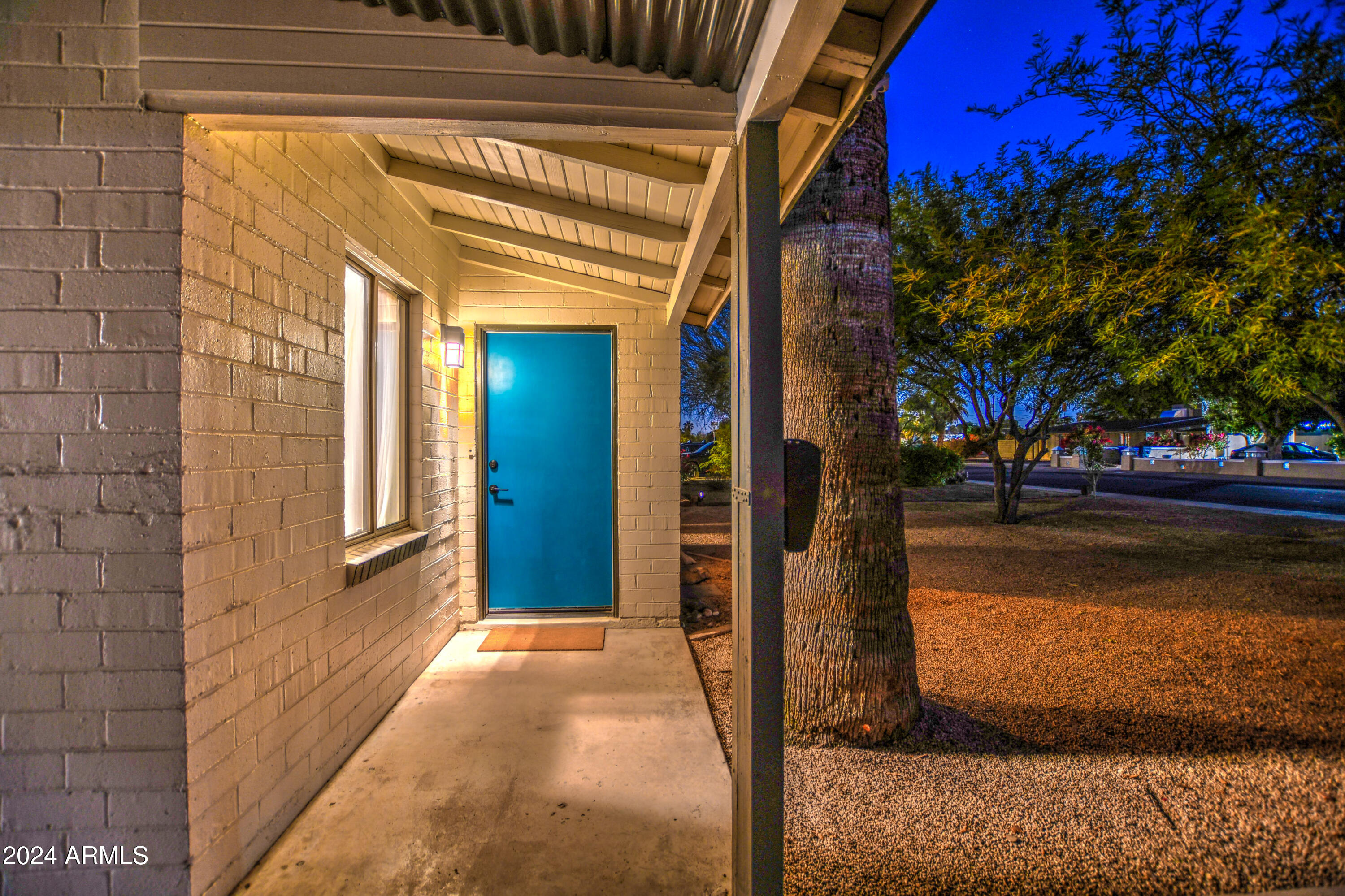 1635 West Roma Avenue Phoenix, AZ 85015 - Photo 52 of 56 Twilight 46
