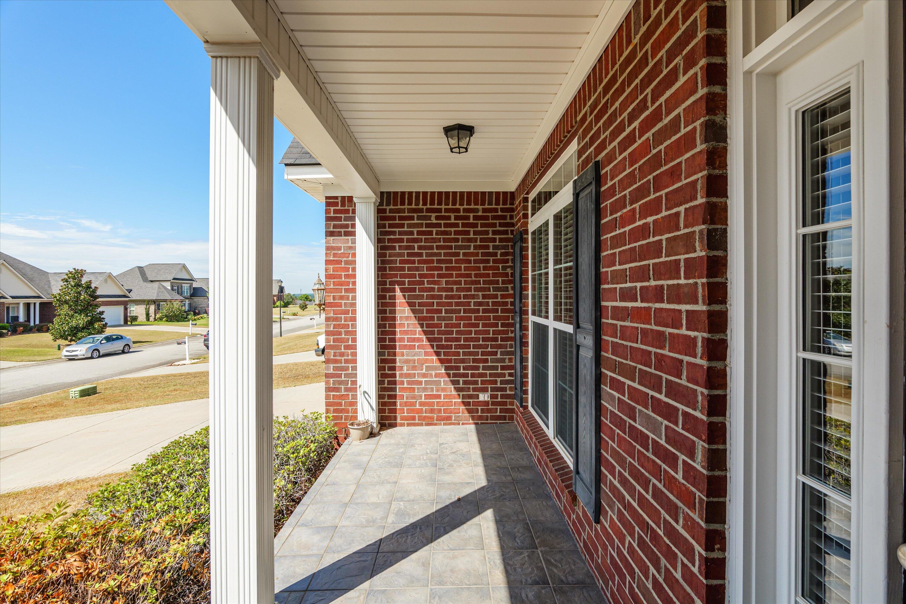 4588 Logans Way Augusta, GA 30909 - Photo 3 of 40 09-P1190619