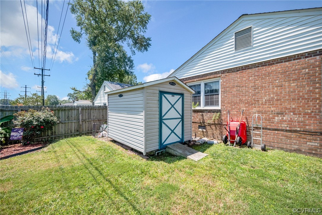 366 Brout Drive Hampton, VA 23666 - Photo 29 of 32 a view of a backyard with small cabin