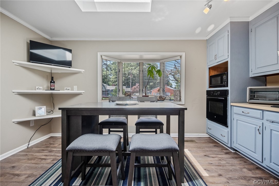 366 Brout Drive Hampton, VA 23666 - Photo 10 of 32 a view of a dining room with furniture window and outside view
