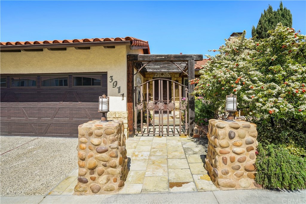 3911 Mesa Street Torrance, CA 90505 - Photo 4 of 46