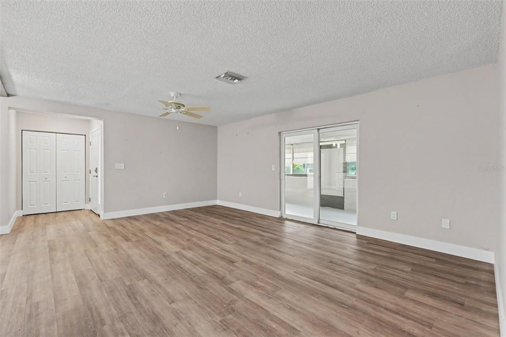 1502 16th Circle Southeast, Unit 28 Largo, FL 33771 - Photo 8 of 48