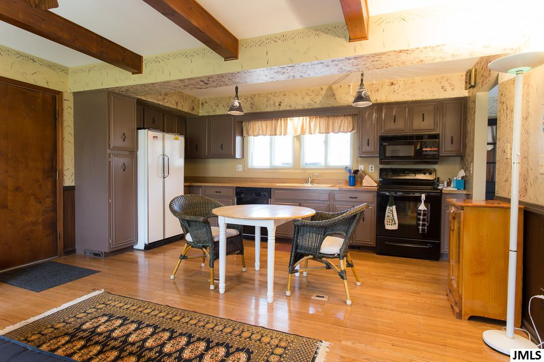 5884 North Rickfield Road Jackson, MI 49201 - Photo 12 of 30 Photo 12