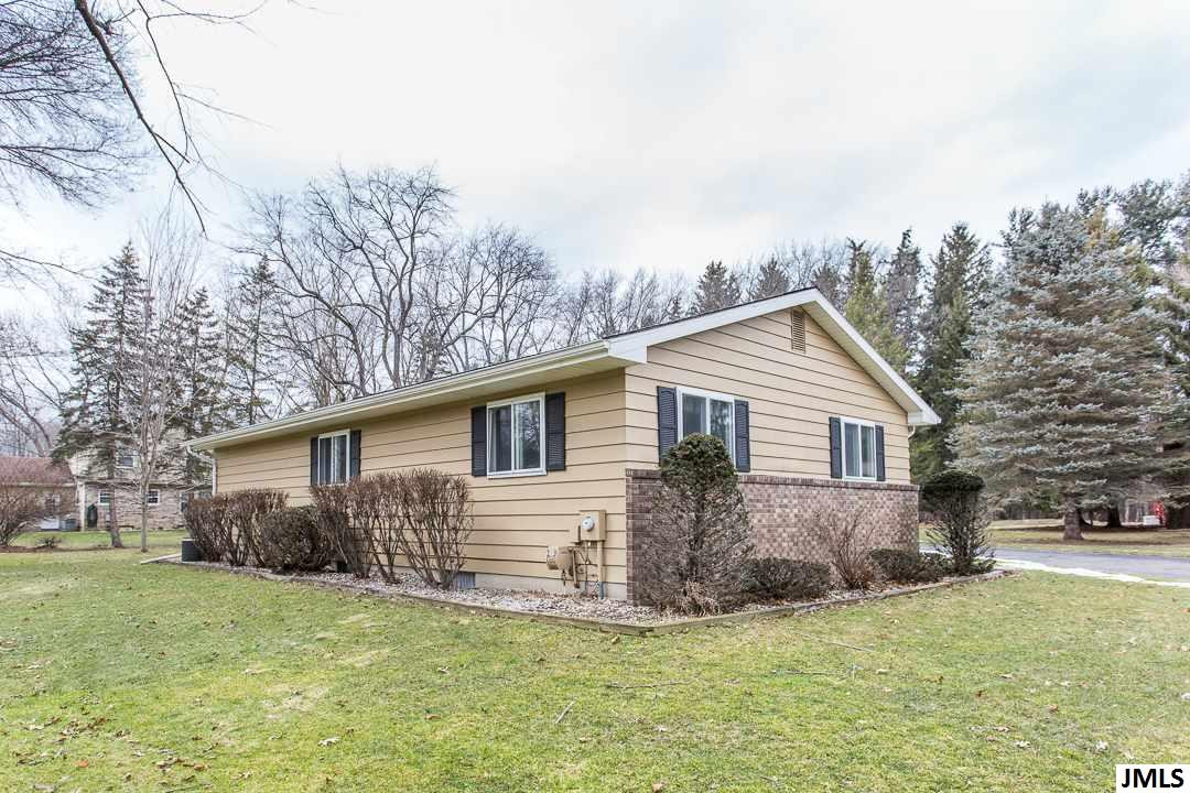 5884 North Rickfield Road Jackson, MI 49201 - Photo 7 of 30 Photo 7