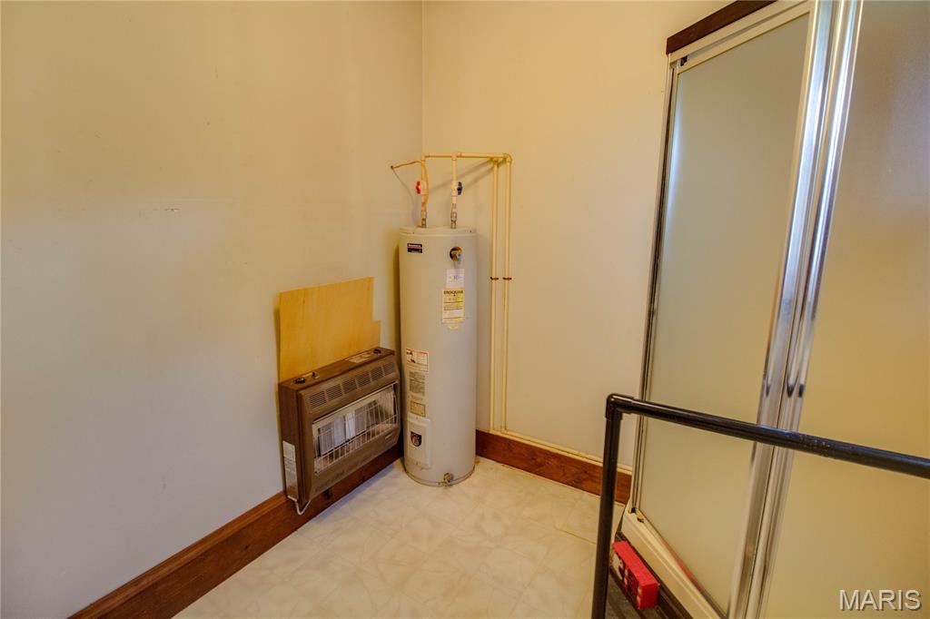115 North Main Street Modesto, IL 62667 - Photo 21 of 57