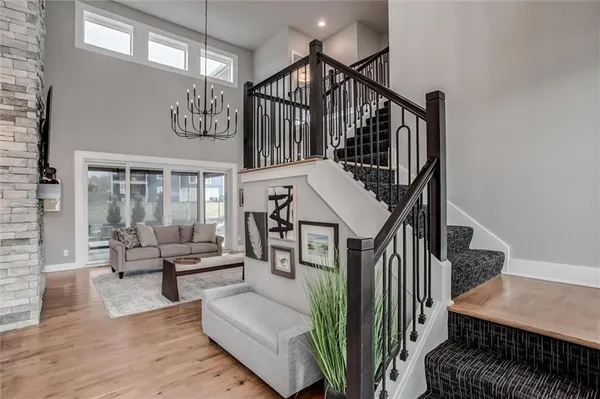 $789,900 | 9750 McIntosh Court, Parkville, MO 64152