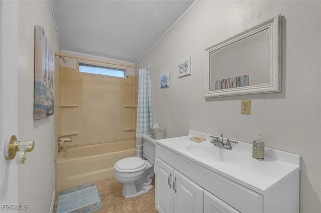 $375,000 | 1155 Coffey Road, Moore Haven, FL 33471