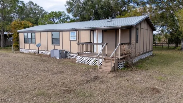 $375,000 | 1155 Coffey Road, Moore Haven, FL 33471