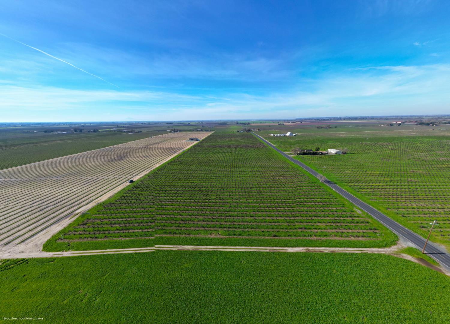 2491 West Peltier Road Lodi, CA 95242 - Photo 9 of 23