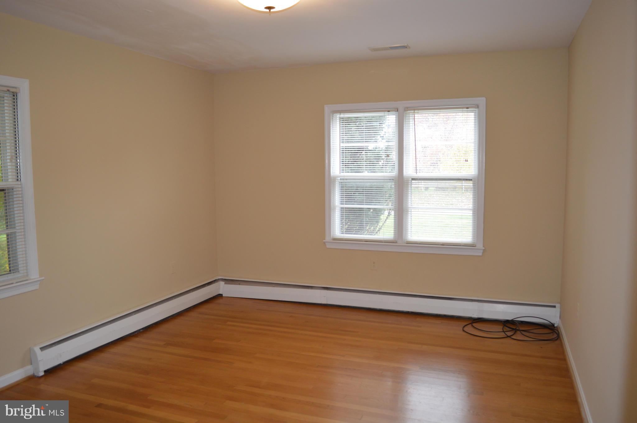 40277 Thomas Mill Road Leesburg, VA 20175 - Photo 10 of 16 Bedroom