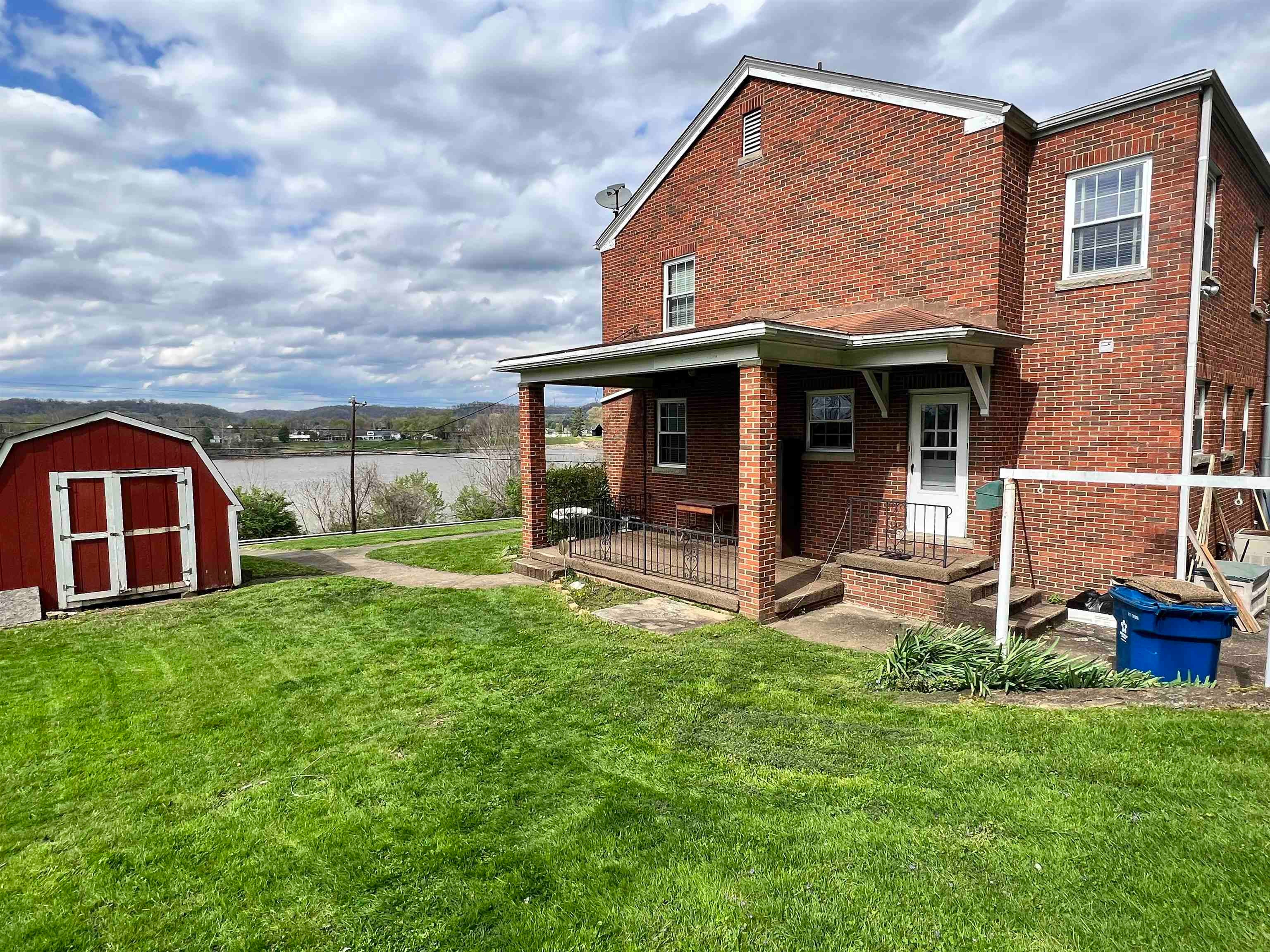 4941 Ohio River Road Huntington, WV 25702 - Photo 27 of 29 Gallery Image 27