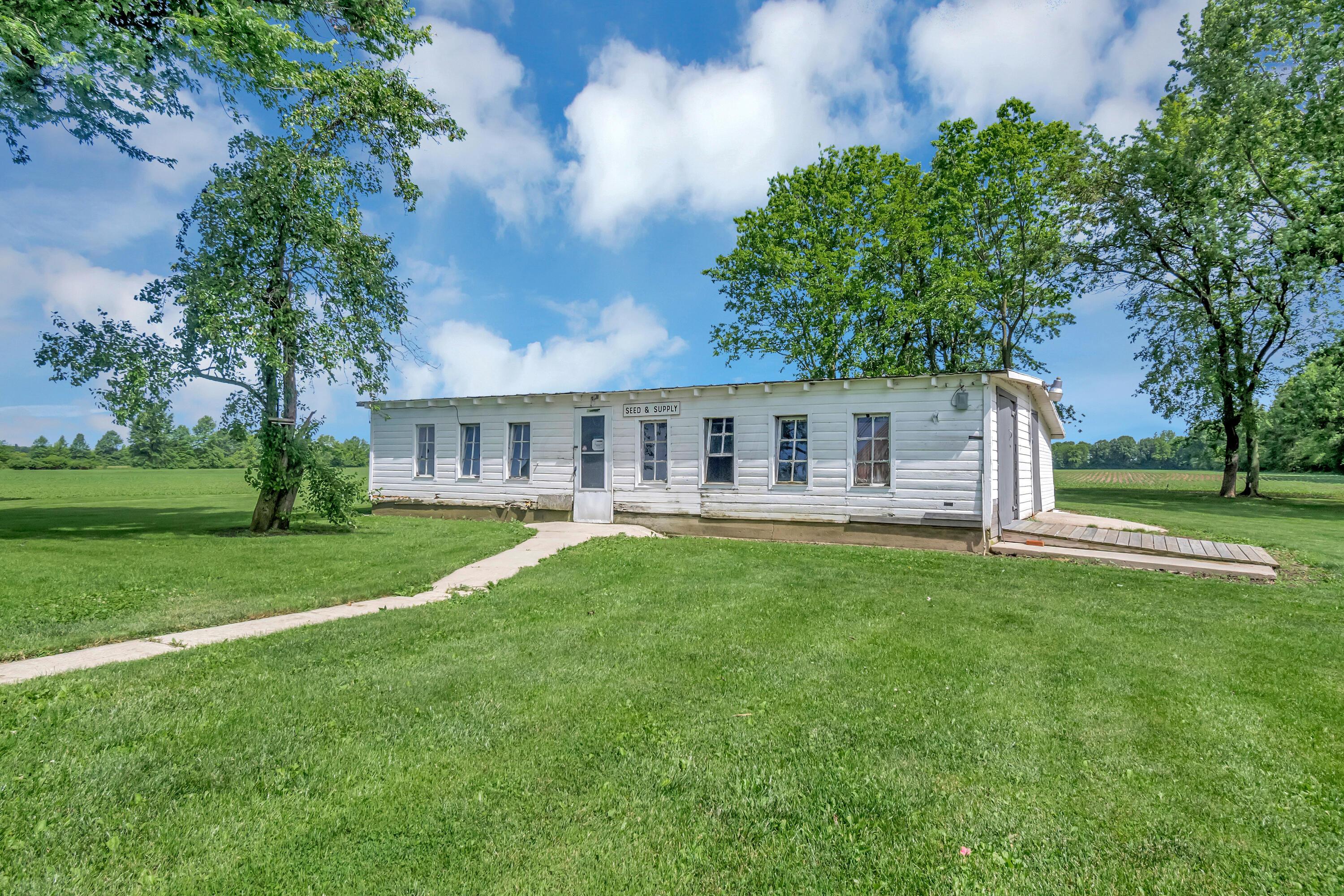 5232 Seiter Road Marion, OH 43302 - Photo 38 of 41 F8_5232_Seiter_035(1)