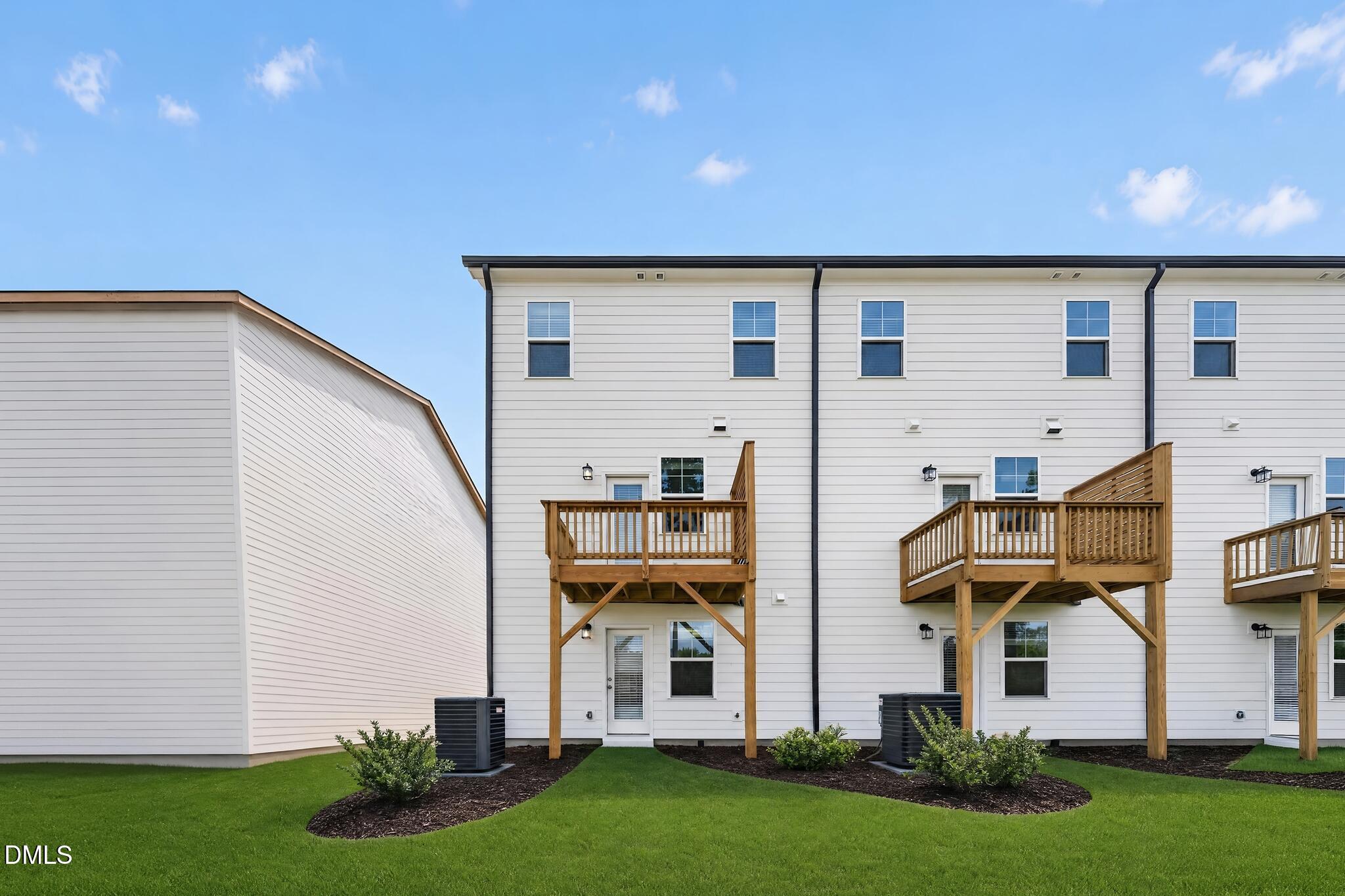 340 Diversity Way Raleigh, NC 27610 - Photo 31 of 31 SUN_MontageWestTownes_Pic_Miles-29
