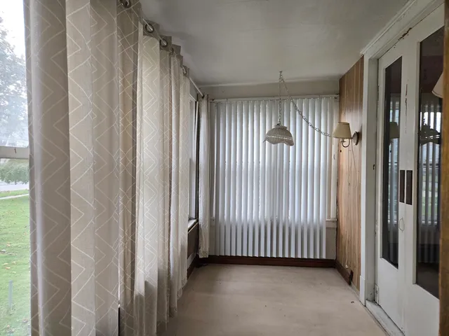 $265,000 | 514 Washington Street, Woodstock, IL 60098