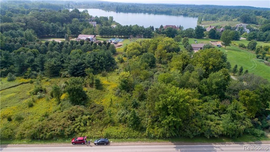 Vac Old Plank Road Milford, MI 48381 - Photo 1 of 6