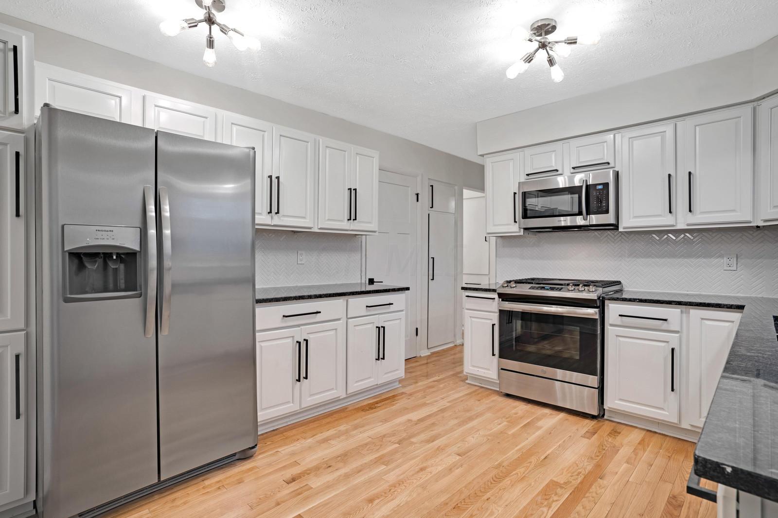 6001 Karl Road Columbus, OH 43229 - Photo 7 of 26 Gallery Image 7