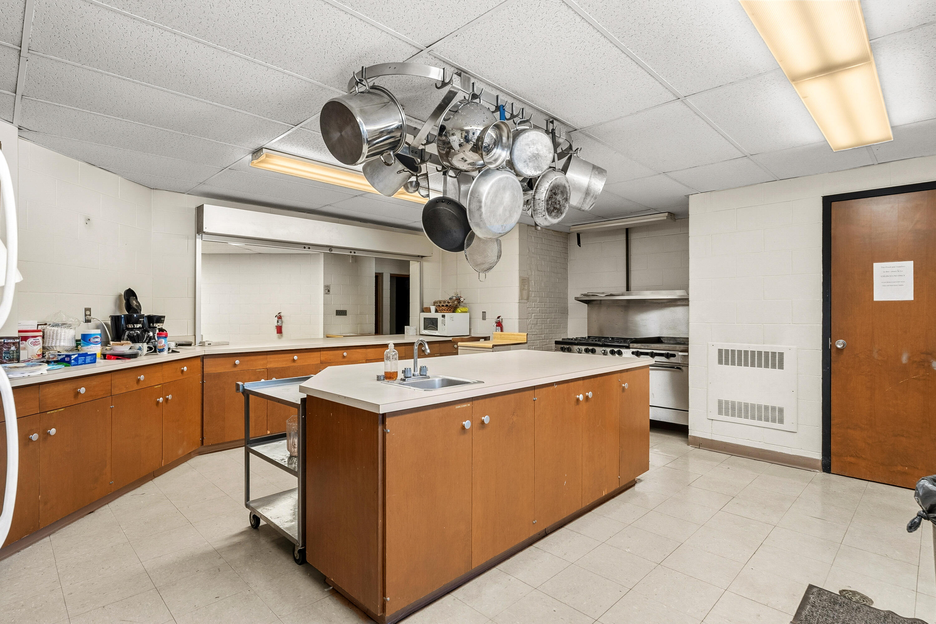 2208 Winchell Avenue Kalamazoo, MI 49008 - Photo 35 of 58 Kitchen
