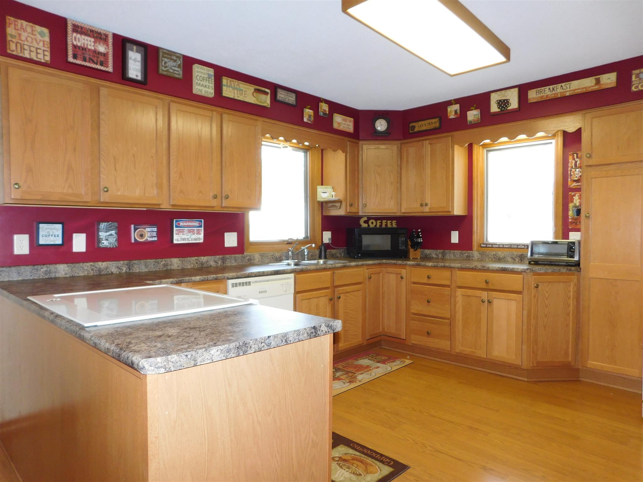 1302 Ridgewood Lane Bluffton, IN 46714 - Photo 14 of 32 Gallery Image 14
