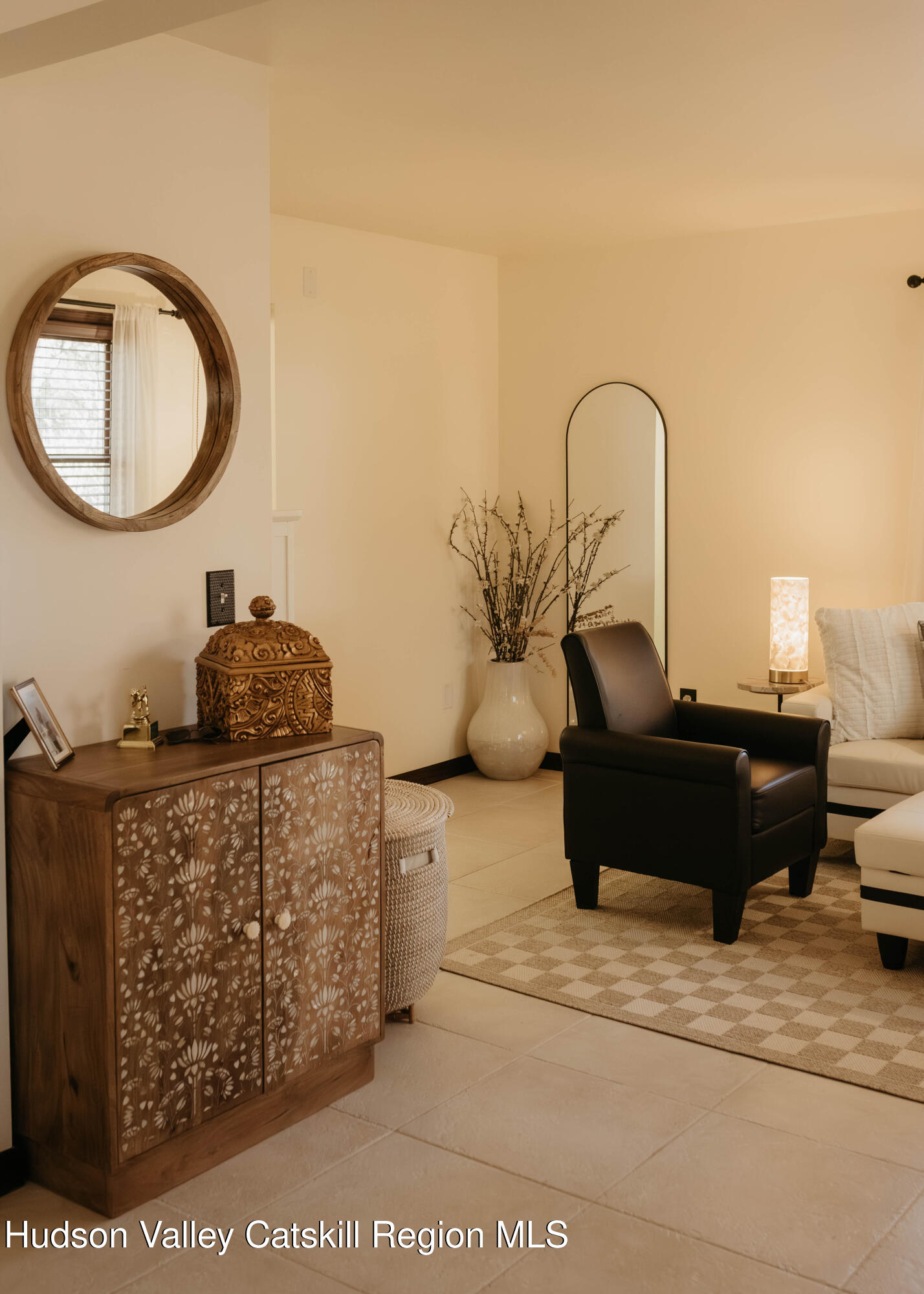 1 Rapp Hill Road New Paltz, NY 12561 - Photo 19 of 45 a living room with furniture
