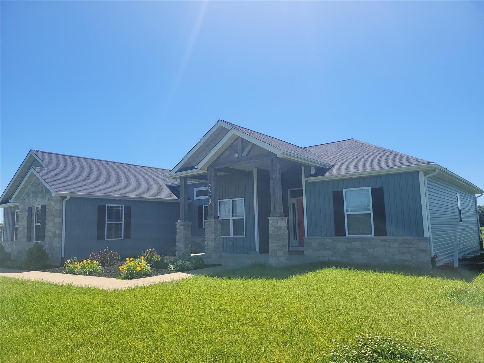 7519 Bethalto Road Bethalto, IL 62010 - Photo 3 of 18