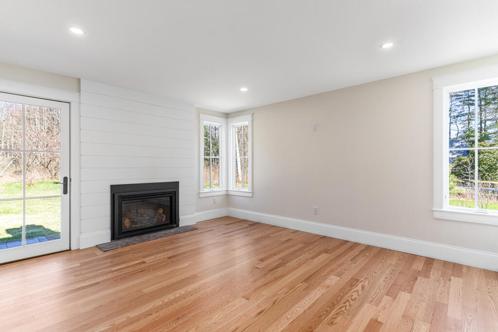 505 Mitchell Road Cape Elizabeth, ME 04107 - Photo 22 of 77 DSC05192