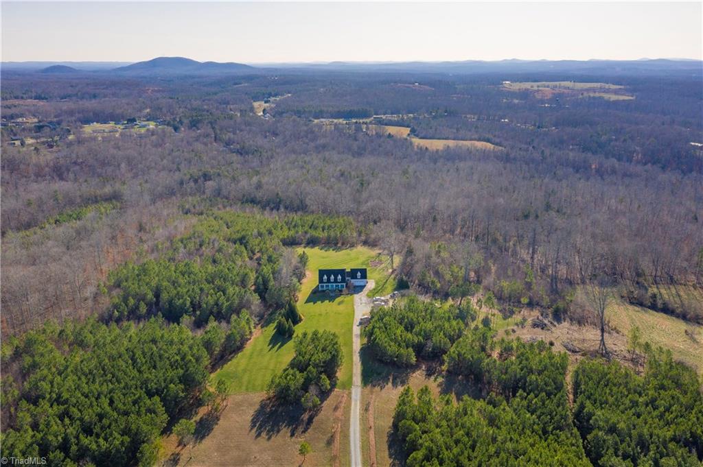 4459 Old Park Road Trinity, NC 27370 - Photo 5 of 21