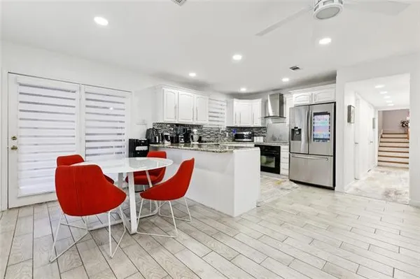 $400,000 | 1015 Roselawn Street, Metairie, LA 70001