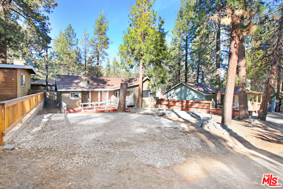 1654 Thrush Road Wrightwood, CA 92397 - Photo 2 of 14 Gallery Image 2