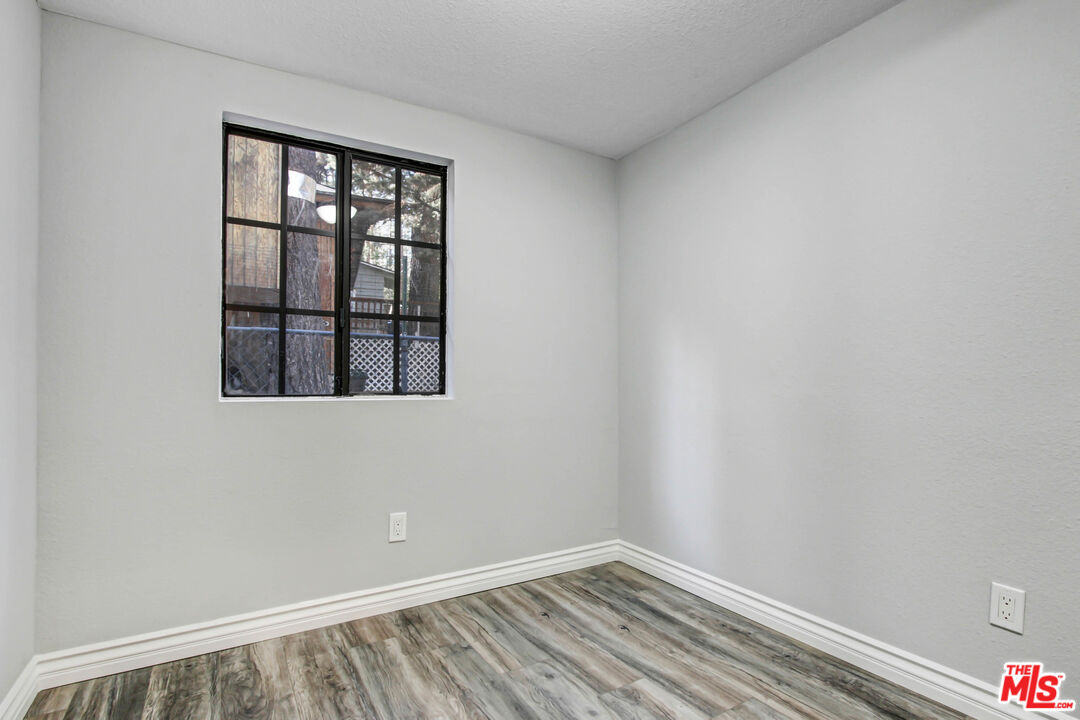 1654 Thrush Road Wrightwood, CA 92397 - Photo 11 of 14 Gallery Image 11