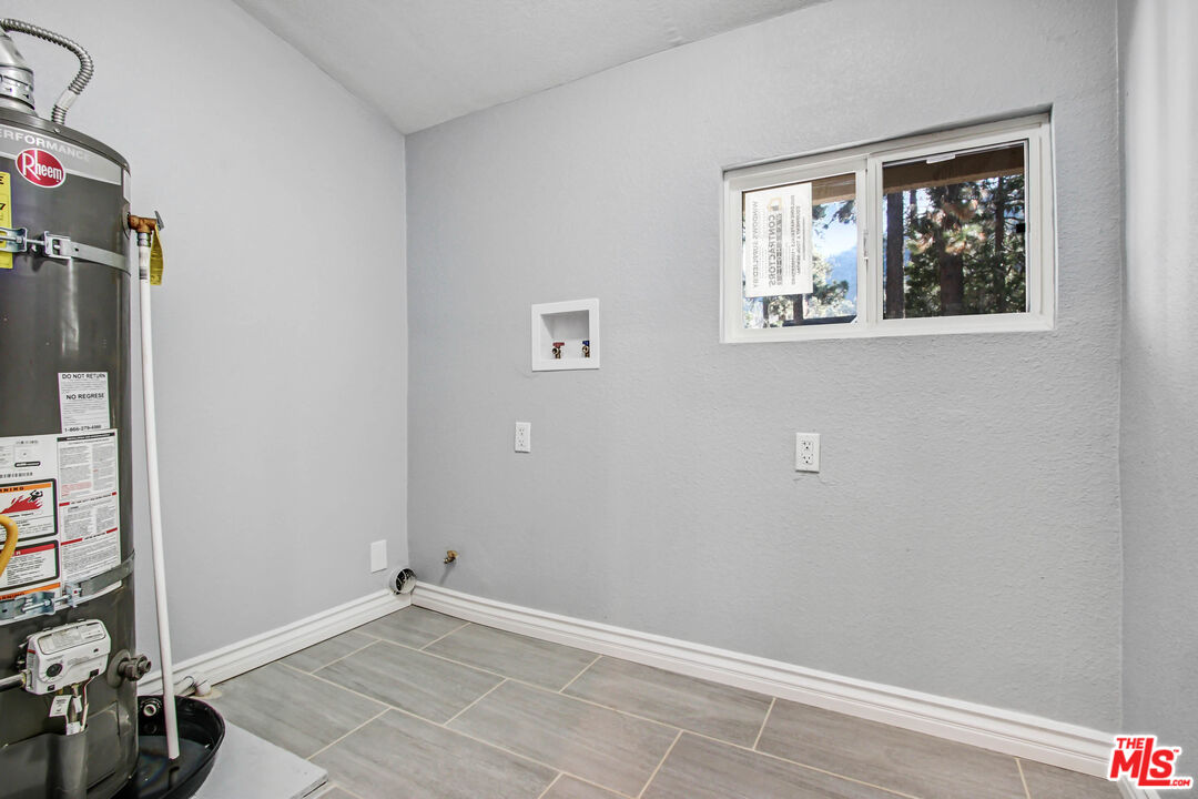1654 Thrush Road Wrightwood, CA 92397 - Photo 13 of 14 Gallery Image 13