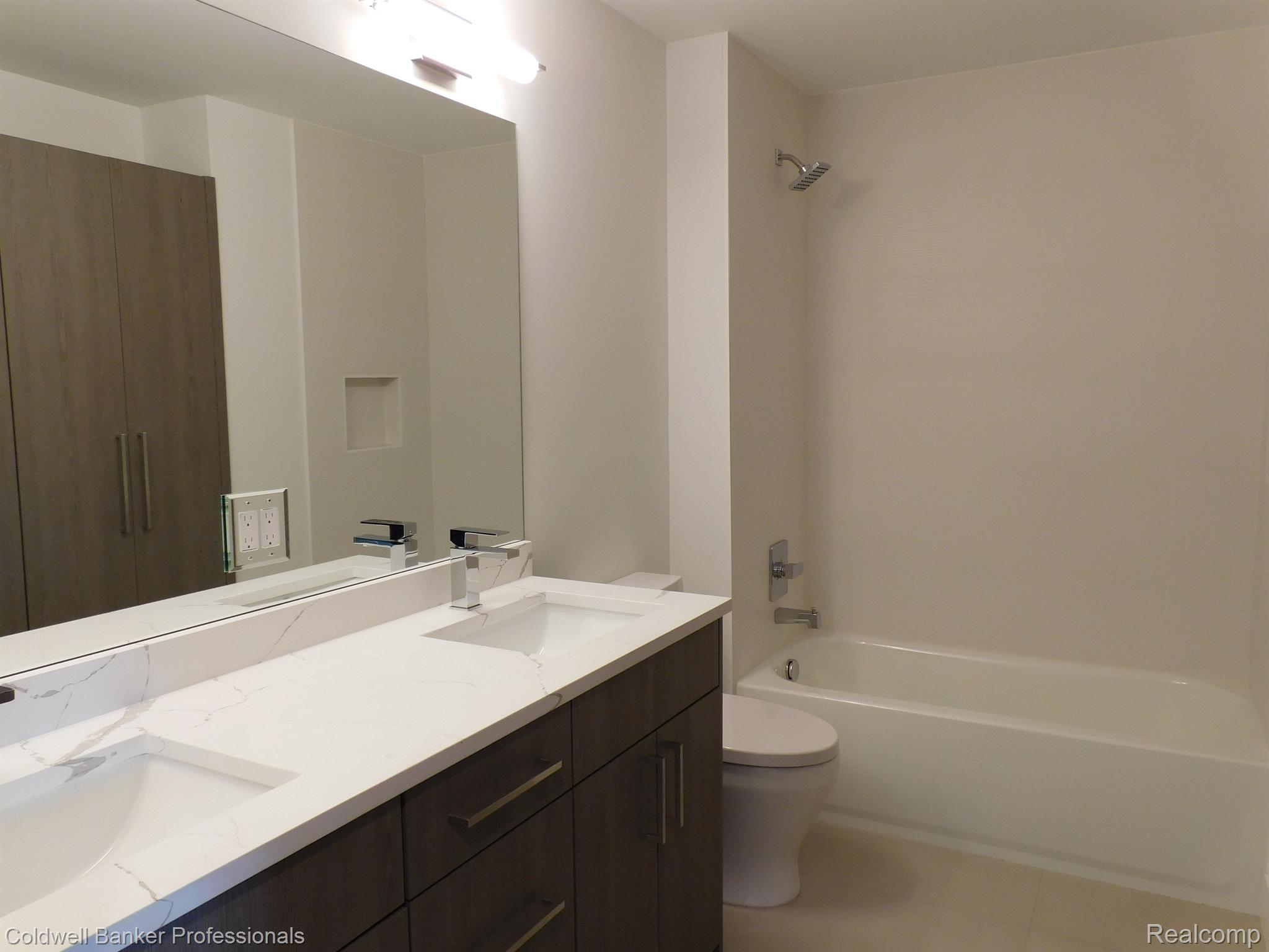 1439 Ruffner Avenue Birmingham, MI 48009 - Photo 24 of 46 Gallery Image 24