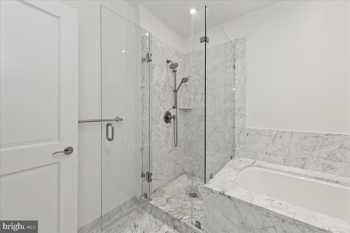 130 South 18th Street, Unit 905 Philadelphia, PA 19103 - Photo 17 of 29