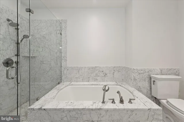 $648,000 | 130 South 18th Street, Unit 905, Philadelphia, PA 19103