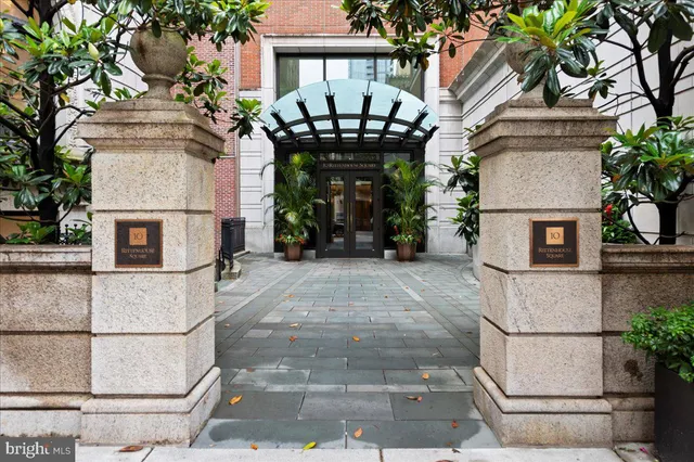 $648,000 | 130 South 18th Street, Unit 905, Philadelphia, PA 19103