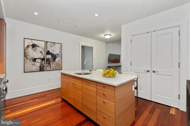 $648,000 | 130 South 18th Street, Unit 905, Philadelphia, PA 19103