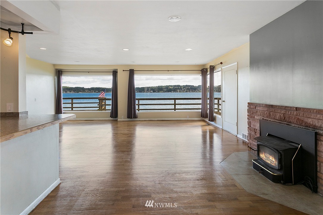 4167 Erlands Point Road Northwest Bremerton, WA 98312 - Photo 14 of 15 Gallery Image 14