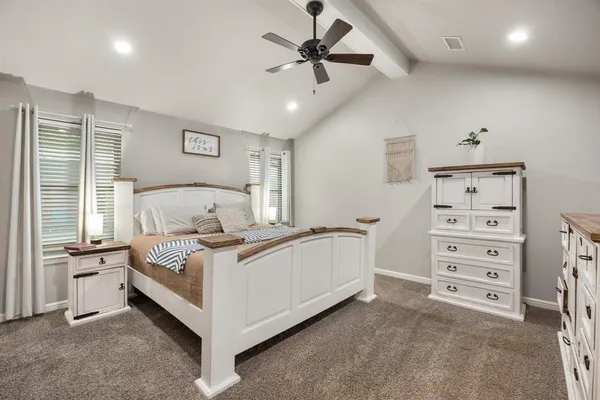$399,000 | 208 North Oak Lane, Tolar, TX 76476