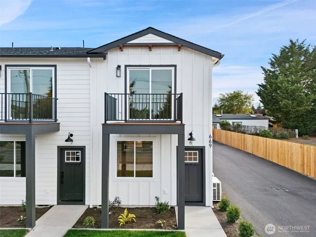 $429,950 | 669 West Hendrickson Road, Unit 8, Sequim, WA 98382