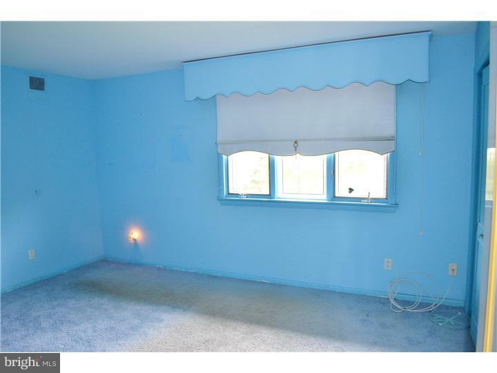 1061 Susquehanna Road Jenkintown, PA 19046 - Photo 14 of 24 Bedroom 2