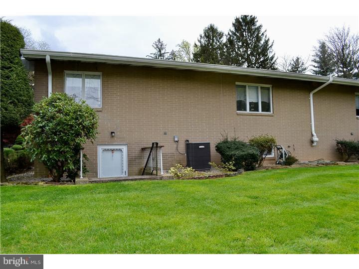 1061 Susquehanna Road Jenkintown, PA 19046 - Photo 23 of 24 Exterior Side