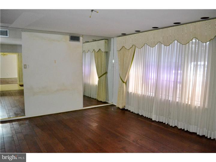 1061 Susquehanna Road Jenkintown, PA 19046 - Photo 8 of 24 Dining Room