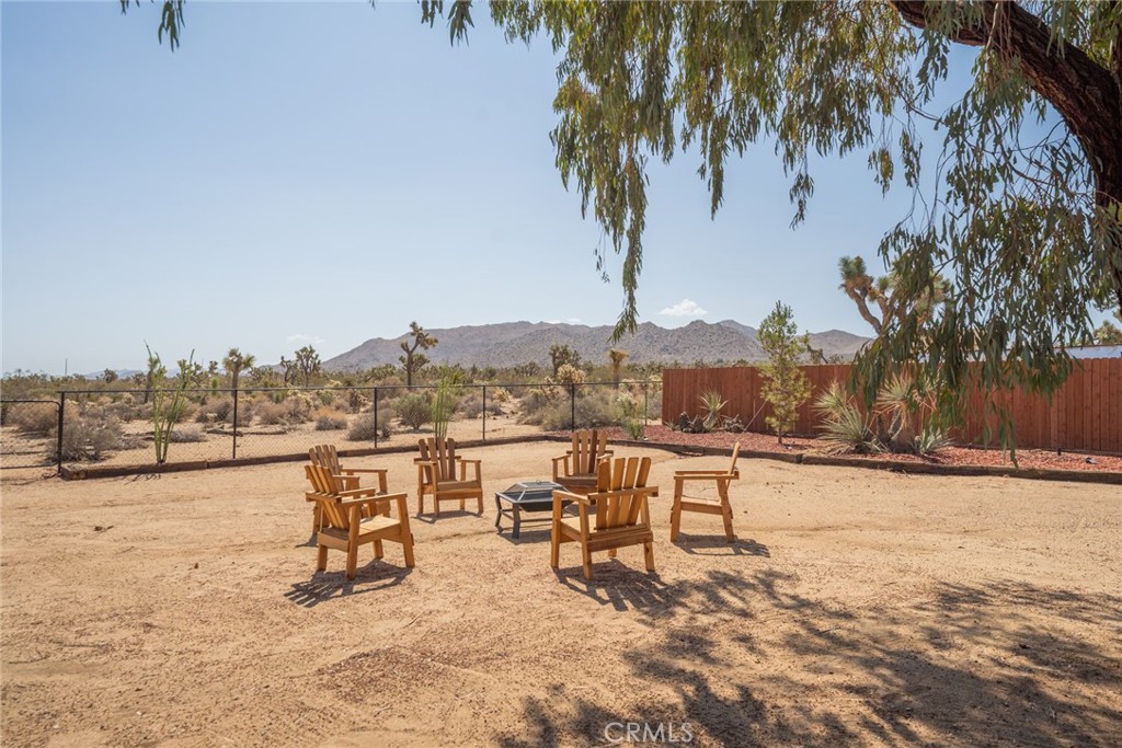 7379 Chippewa Trail Yucca Valley, CA 92284 - Photo 45 of 72
