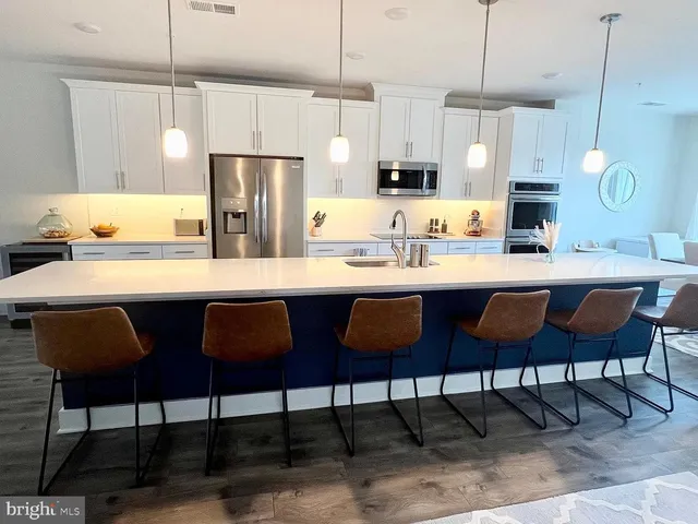 $3,500 | 222 Van Buren Street, Unit 21, Herndon, VA 20170