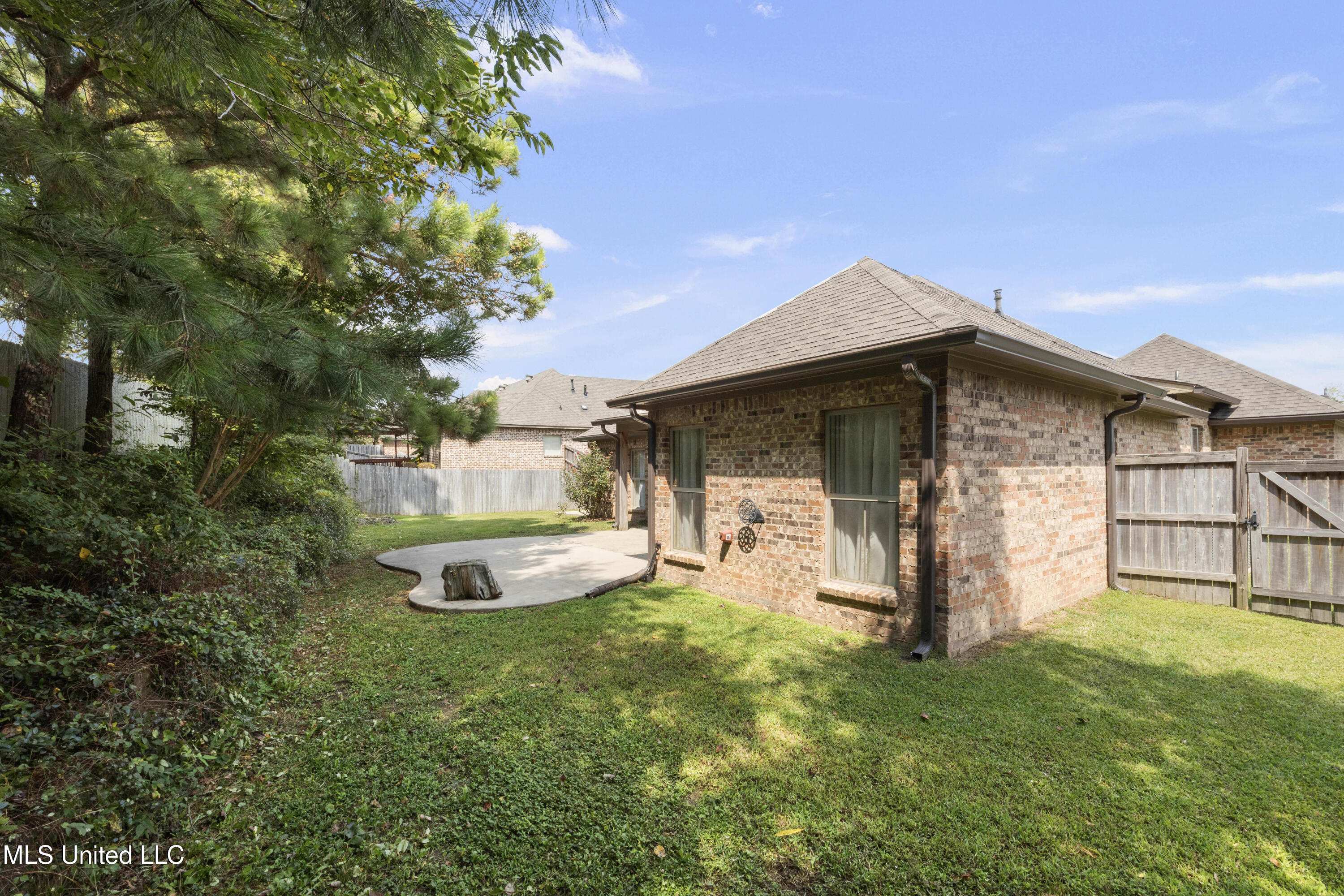 531 Willow Valley Circle Brandon, MS 39047 - Photo 3 of 22 EOSR0065