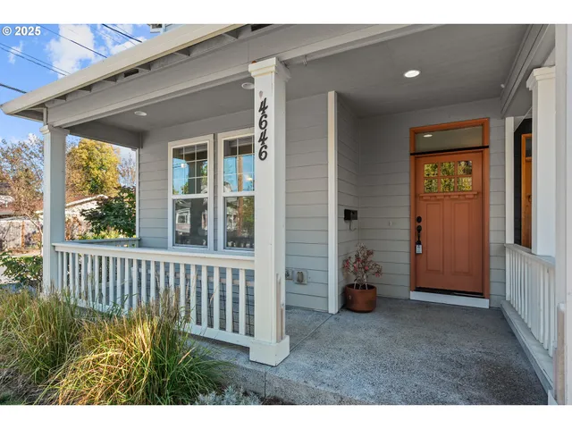 $525,000 | 4646 North Commercial Avenue, Portland, OR 97217
