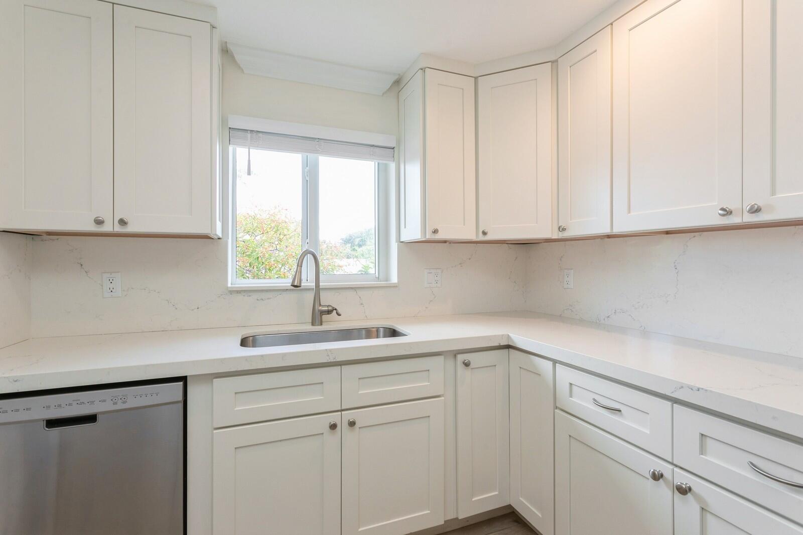 1615 Venus Avenue Jupiter, FL 33469 - Photo 11 of 27 10_Kitchen