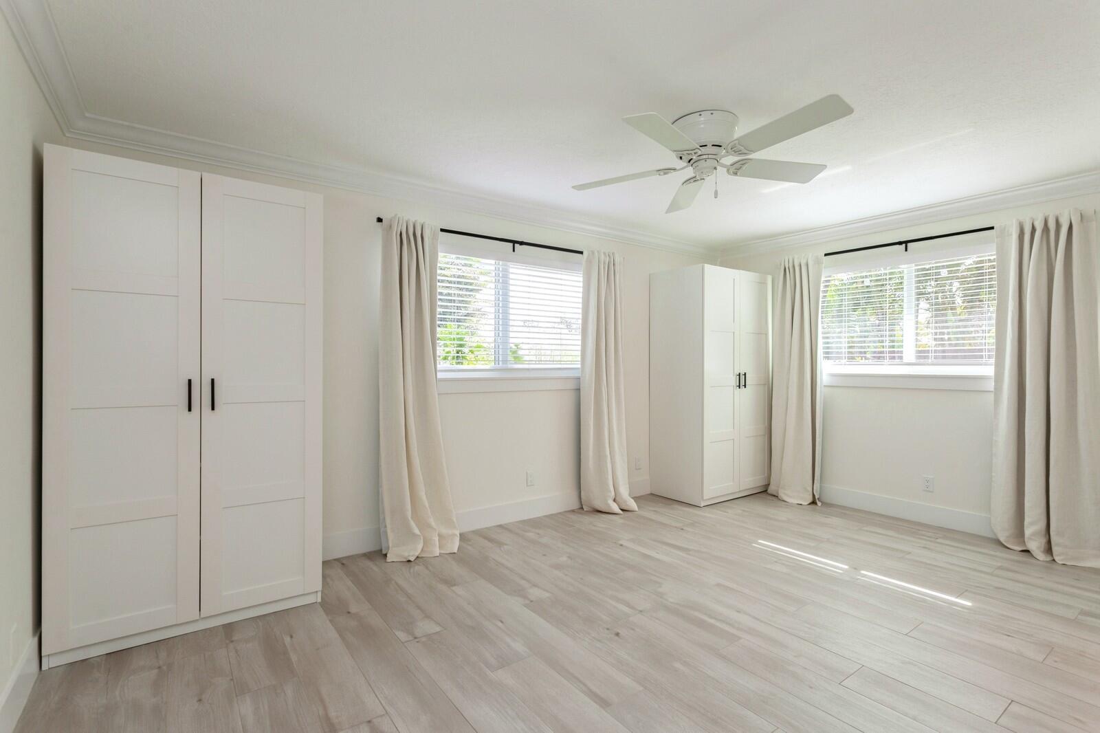 1615 Venus Avenue Jupiter, FL 33469 - Photo 16 of 27 15_Primary Bedroom