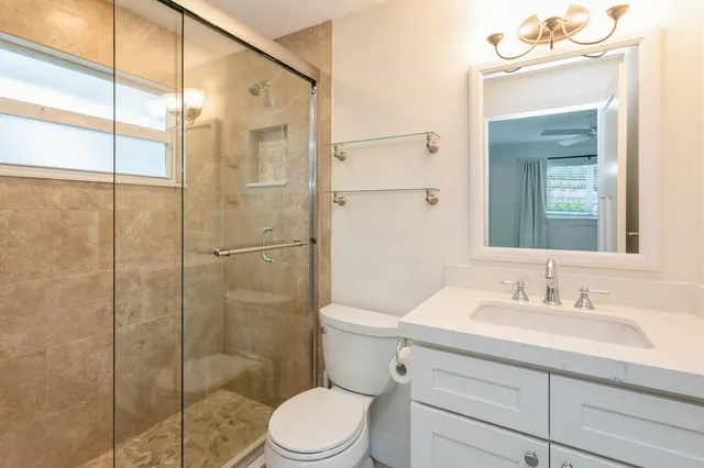 $725,000 | 1615 Venus Avenue, Jupiter, FL 33469